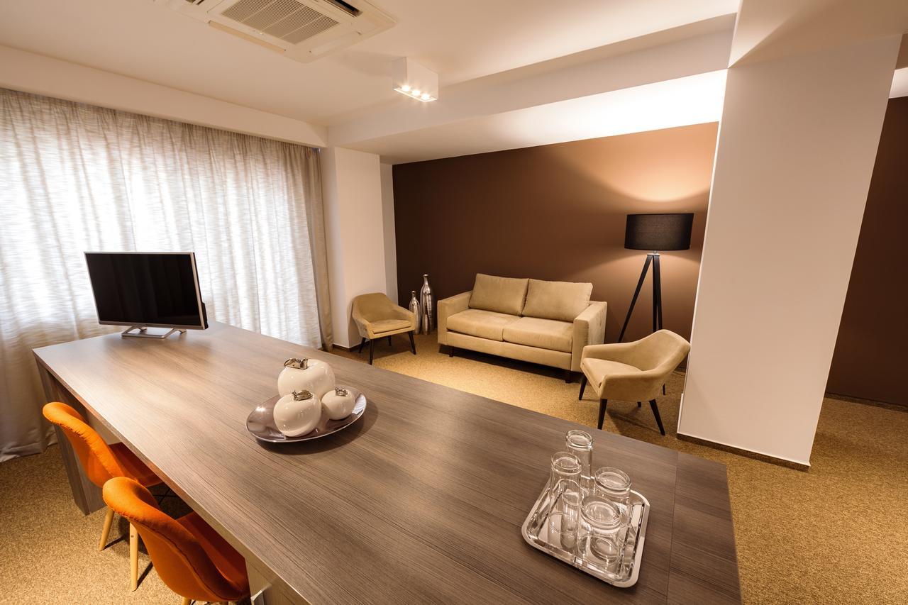 ホテル Premium Wellness Institute ブカレスト エクステリア 写真